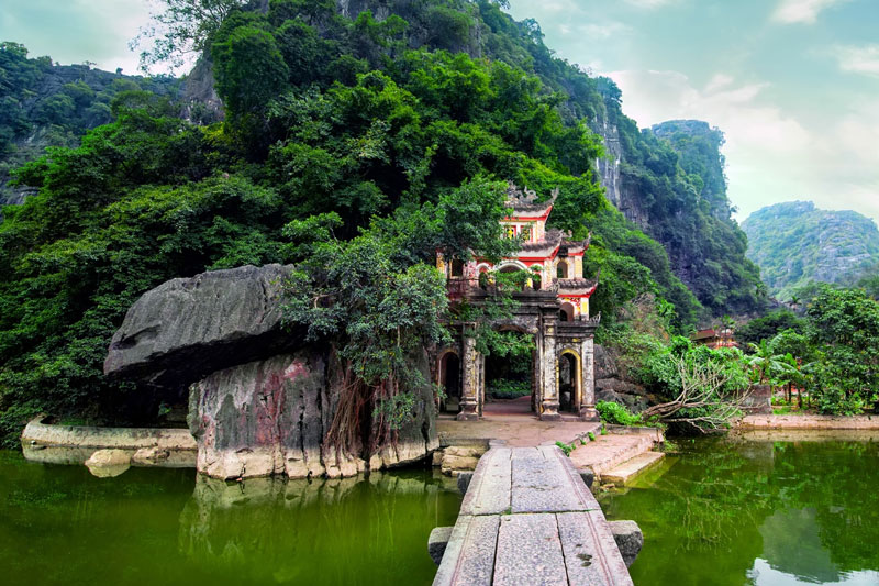 Hoa Lu Tam Coc Tour (Full Day)