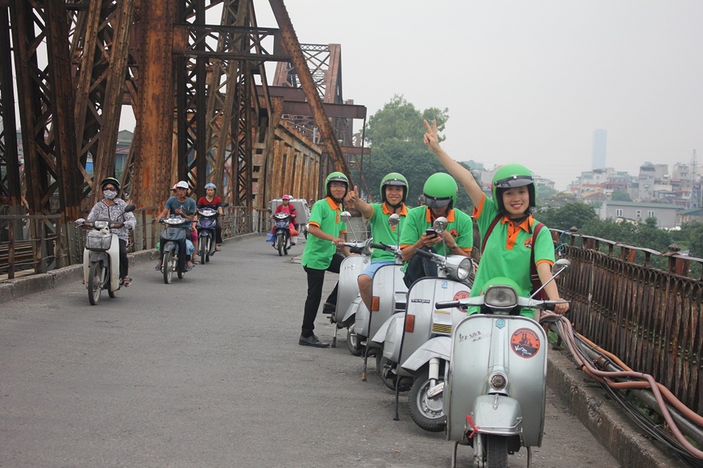 Hanoi Vespa Tour